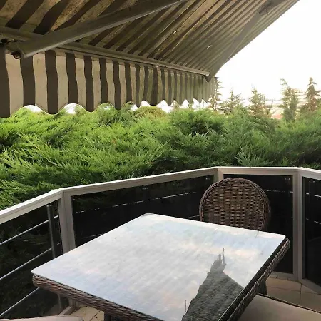 Villa * 뷰유크체크메스